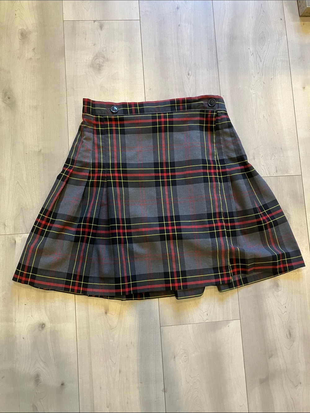Vintage Red & Black Tartan Pleated Circle Skirt made in CAN size 12